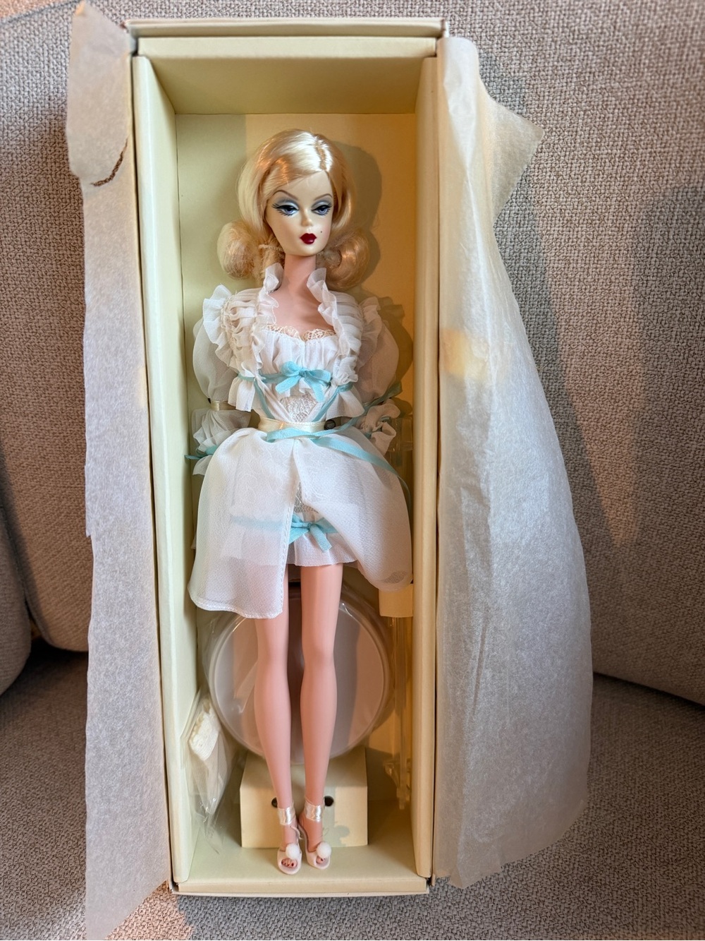 Barbie Fashion Model THE INGENUE Silkstone Doll